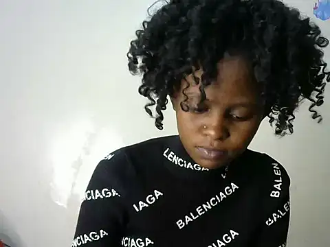 Snapshot of Kasweet_Lee chatting on 09.22.25 Kasweet Lee online show from 09.22.25