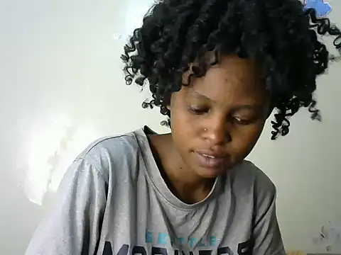 Snapshot of Kasweet_Lee chatting on 09.26.25 Kasweet Lee online show from 09.26.25