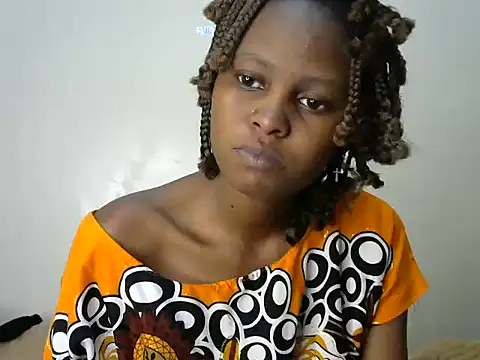 Snapshot of Kasweet_Lee chatting on 10.17.25 Kasweet Lee online show from 10.17.25