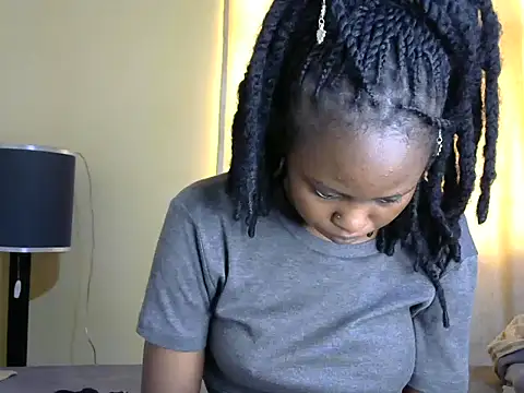 Snapshot of Kasweet_Lee chatting on 06.12.26 Kasweet Lee online show from 06.12.26