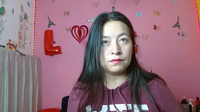 Snapshot of monickhot303av chatting on 02.25.25 monickhot303av online show from 02.25.25