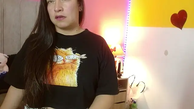 Snapshot of monickhot303av chatting on 09.11.25 monickhot303av online show from 09.11.25