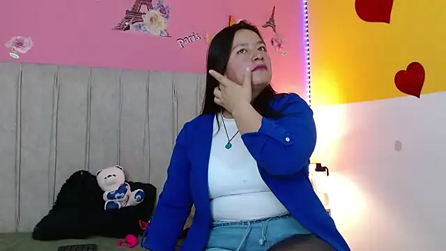 Snapshot of monickhot303av chatting on 10.06.25 monickhot303av online show from 10.06.25