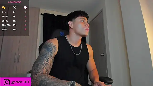  joansoto online show from 03.12.25