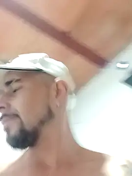 Snapshot of fire_menxxx001 chatting on 01.13.25 fire menxxx001 online show from 01.13.25