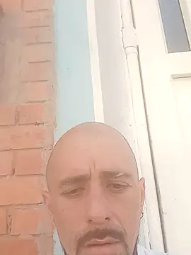 Snapshot of fire_menxxx001 chatting on 12.15.25 fire menxxx001 online show from 12.15.25