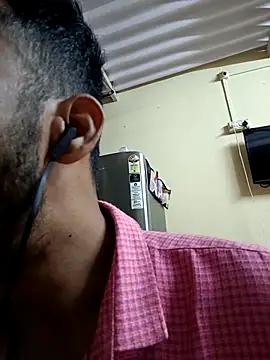 Snapshot of saggy1218 chatting on 11.06.25 saggy1218 online show from 11.06.25