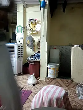 Snapshot of saggy1218 chatting on 11.11.25 saggy1218 online show from 11.11.25