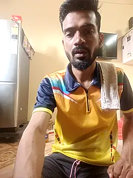 Snapshot of saggy1218 chatting on 12.05.25 saggy1218 online show from 12.05.25