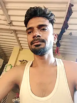 Snapshot of saggy1218 chatting on 12.15.25 saggy1218 online show from 12.15.25