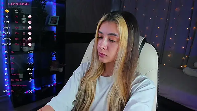 DarlaLike online show from 03.13.25