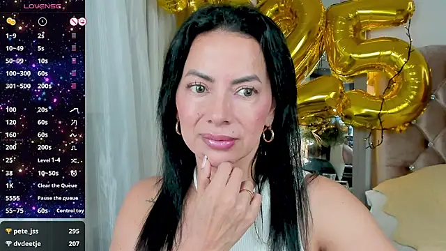 veronika naughty online show from 01.02.25