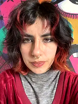 Snapshot of _Artemisa_X chatting on 10.29.25 Artemisa X online show from 10.29.25