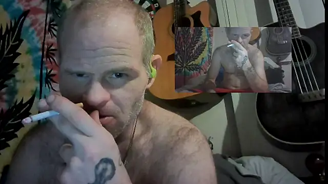 Snapshot of jaxx12369 chatting on 02.15.25 jaxx12369 online show from 02.15.25