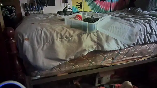 Snapshot of jaxx12369 chatting on 02.15.25 jaxx12369 online show from 02.15.25