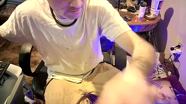 Snapshot of jaxx12369 chatting on 02.25.25 jaxx12369 online show from 02.25.25