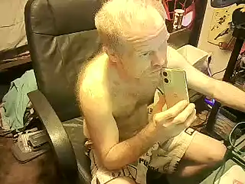 Snapshot of jaxx12369 chatting on 03.20.25 jaxx12369 online show from 03.20.25