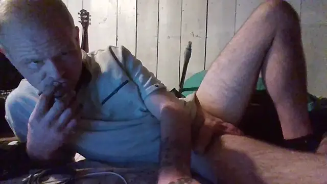 Snapshot of jaxx12369 chatting on 11.05.25 jaxx12369 online show from 11.05.25