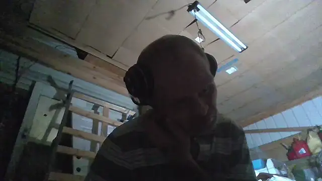 Snapshot of jaxx12369 chatting on 11.26.25 jaxx12369 online show from 11.26.25