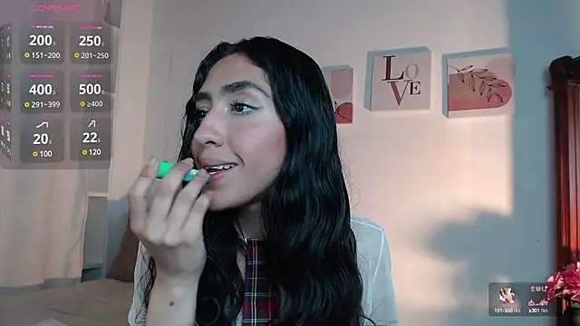 madisex s online show from 03.06.25