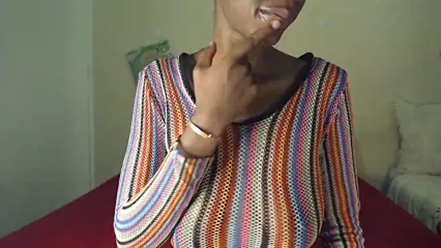 Snapshot of Blacktittiex02 chatting on 02.11.26 Blacktittiex02 online show from 02.11.26