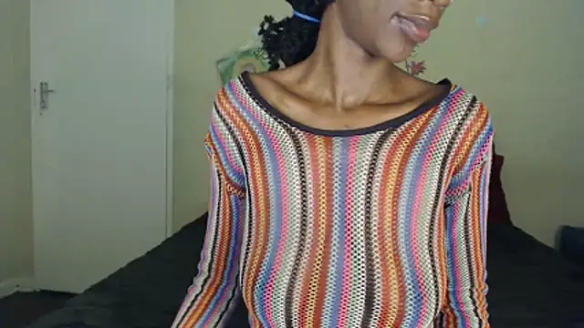 Snapshot of Blacktittiex02 chatting on 03.08.26 Blacktittiex02 online show from 03.08.26