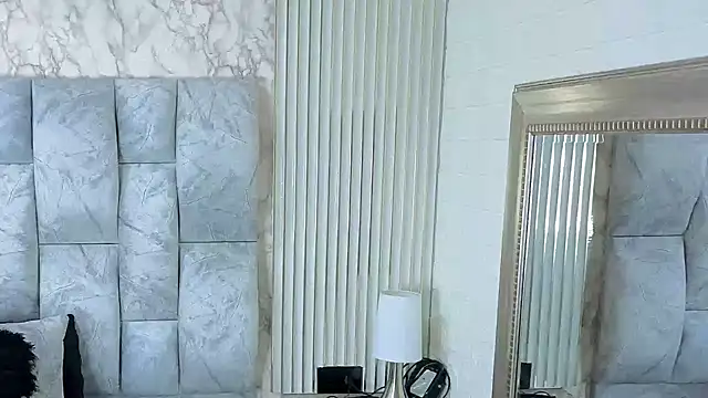 charlotte  G online show from 10.06.25