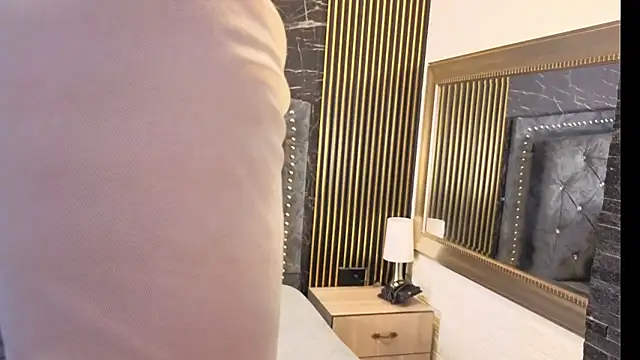 charlotte  G online show from 01.07.26