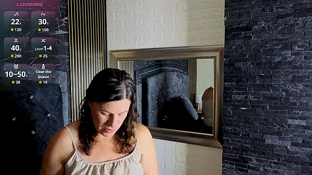 charlotte  G online show from 02.21.26