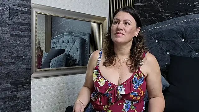 charlotte  G online show from 03.15.26