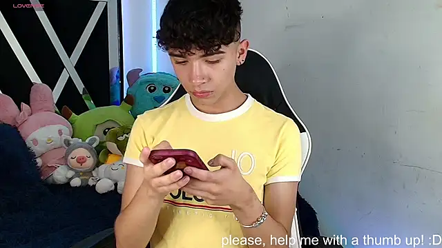 Niico Cruz online show from 01.15.25