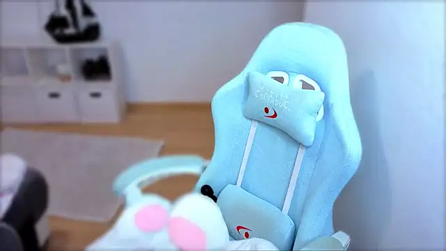 Snapshot of StellaLawless chatting on 11.02.25 StellaLawless online show from 11.02.25