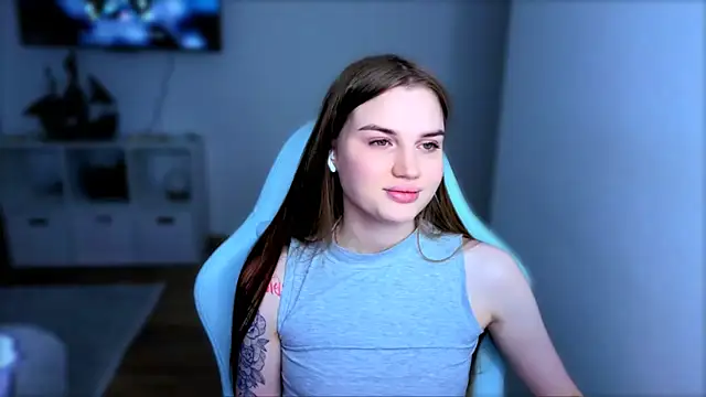 Snapshot of StellaLawless chatting on 12.03.25 StellaLawless online show from 12.03.25