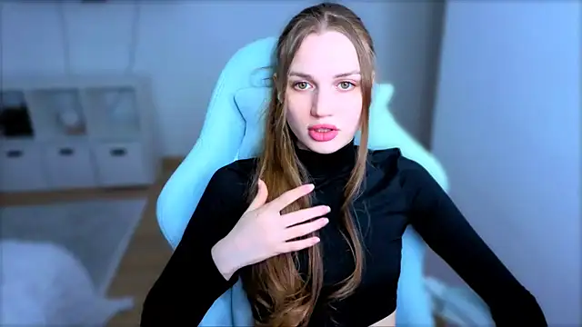 Snapshot of StellaLawless chatting on 03.10.26 StellaLawless online show from 03.10.26