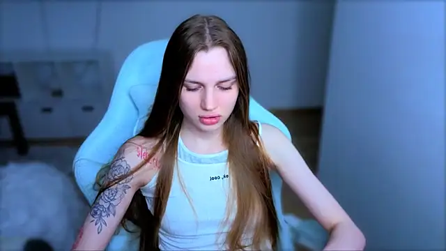 Snapshot of StellaLawless chatting on 03.16.26 StellaLawless online show from 03.16.26