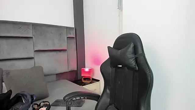 MarilynSmIith online show from 02.02.26