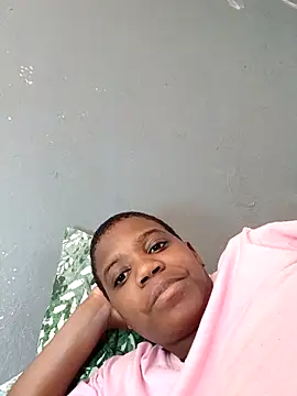 Snapshot of Bigchoccojugsxx chatting on 01.06.26 Bigchoccojugsxx online show from 01.06.26