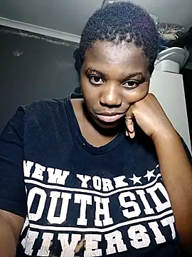 Snapshot of Bigchoccojugsxx chatting on 02.14.26 Bigchoccojugsxx online show from 02.14.26