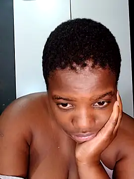 Snapshot of Bigchoccojugsxx chatting on 02.16.26 Bigchoccojugsxx online show from 02.16.26