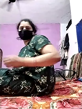 Snapshot of Ruksar-Pathan chatting on 02.19.25 Ruksar-Pathan online show from 02.19.25