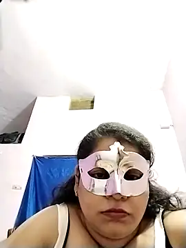 Snapshot of Ruksar-Pathan chatting on 02.19.25 Ruksar-Pathan online show from 02.19.25