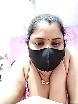 Snapshot of Ruksar-Pathan chatting on 02.21.25 Ruksar-Pathan online show from 02.21.25