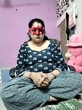 Snapshot of Ruksar-Pathan chatting on 11.30.25 Ruksar-Pathan online show from 11.30.25