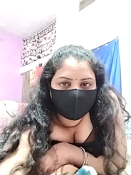 Snapshot of Ruksar-Pathan chatting on 12.13.25 Ruksar-Pathan online show from 12.13.25