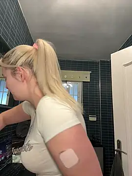 Allylove03 online show from 01.14.26