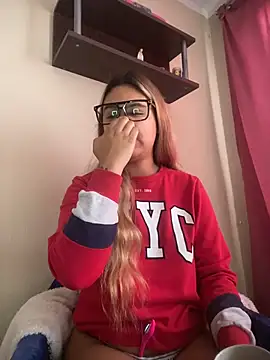 Snapshot of Miabonnett_ chatting on 02.04.26 Miabonnett online show from 02.04.26