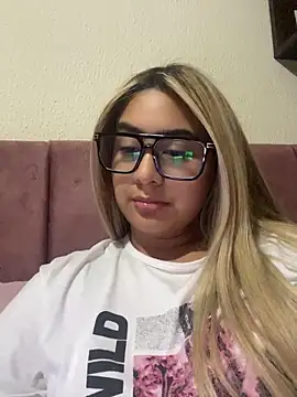 Miabonnett  online show from 05.15.26