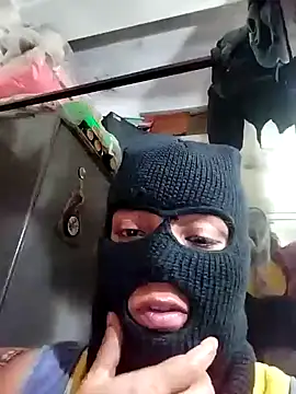 Snapshot of Soniya_cpl44 chatting on 12.28.24 Soniya cpl44 online show from 12.28.24