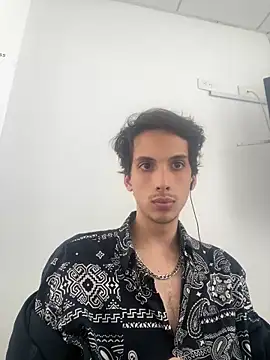 CamiloXx04 online show from 02.20.26