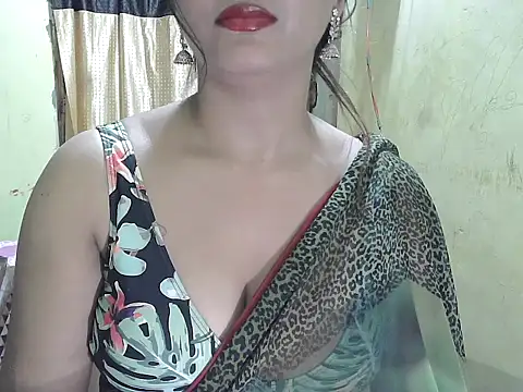 Model-Tanya online show from 10.25.25